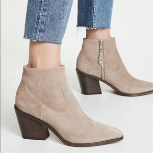 Rag & Bone Razor Ankle Boots in Light Sand Size 37 7